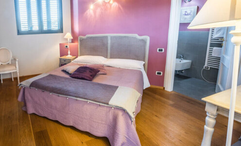 CAMERE